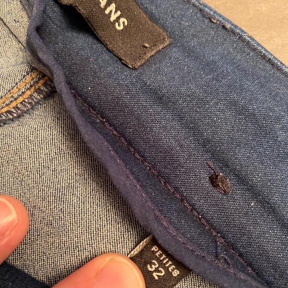 Jeans - Picture 3 of 3